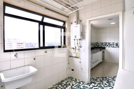 Apartamento à venda com 120m², 2 quartos e 2 vagasLavanderia