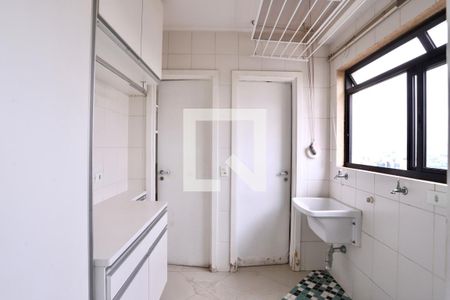 Apartamento à venda com 120m², 2 quartos e 2 vagasLavanderia