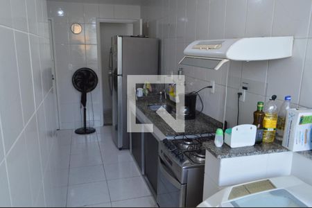 Apartamento à venda com 80m², 2 quartos e 1 vagaCozinha