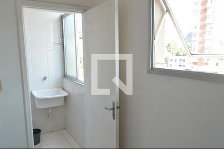 Apartamento à venda com 80m², 2 quartos e 1 vagaQuarto de Serviço