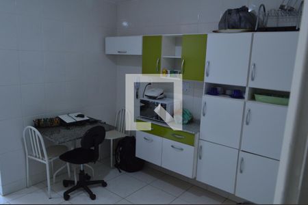 Apartamento à venda com 80m², 2 quartos e 1 vagaCozinha