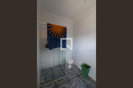 Casa de condomínio à venda com 600m², 4 quartos e 5 vagasBanheiro de Serviço