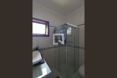 Casa de condomínio à venda com 600m², 4 quartos e 5 vagasBanheiro