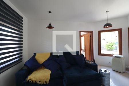 Casa de condomínio à venda com 600m², 4 quartos e 5 vagasSala 2