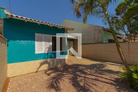 Casa à venda com 87m², 3 quartos e 3 vagas Casa à venda com 87m², 3 quartos e 3 vagasFachada