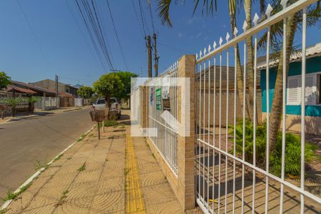 Casa à venda com 87m², 3 quartos e 3 vagas Casa à venda com 87m², 3 quartos e 3 vagasFachada