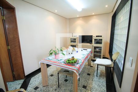 Apartamento à venda com 260m², 3 quartos e 4 vagasCozinha