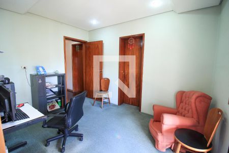 Apartamento à venda com 260m², 3 quartos e 4 vagasEscritório