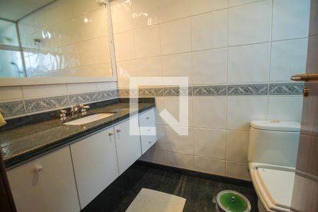 Apartamento à venda com 260m², 3 quartos e 4 vagasBanheiro Escritório