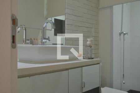 Apartamento à venda com 85m², 2 quartos e 2 vagasBanheiro Social