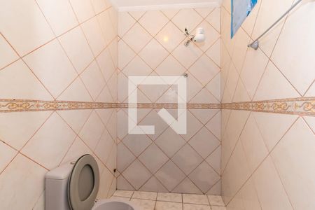 Casa para alugar com 220m², 2 quartos e 1 vaga Casa para alugar com 220m², 2 quartos e 1 vagaBanheiro 2