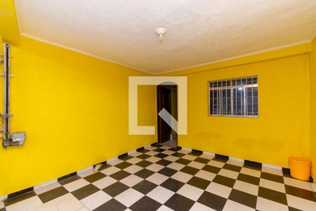 Casa para alugar com 220m², 2 quartos e 1 vaga Casa para alugar com 220m², 2 quartos e 1 vagaGaragem