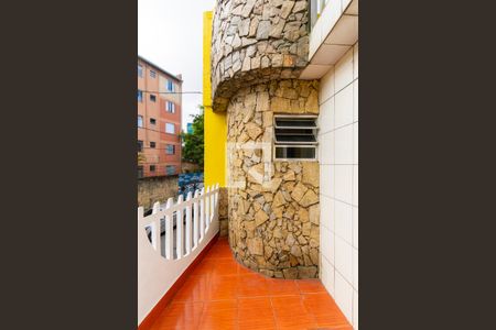 Casa para alugar com 220m², 2 quartos e 1 vaga Casa para alugar com 220m², 2 quartos e 1 vagaVaranda da Suíte