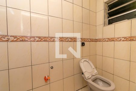 Casa para alugar com 220m², 2 quartos e 1 vaga Casa para alugar com 220m², 2 quartos e 1 vagaBanheiro da Suíte