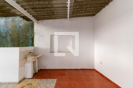 Casa para alugar com 220m², 2 quartos e 1 vaga Casa para alugar com 220m², 2 quartos e 1 vagaÁrea de Serviço