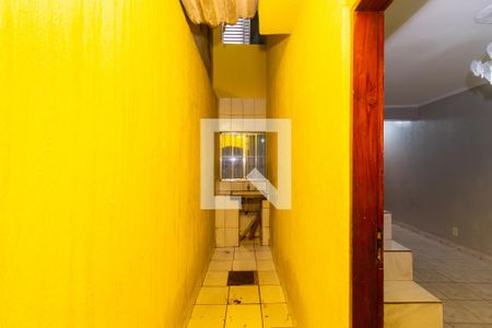 Casa para alugar com 220m², 2 quartos e 1 vaga Casa para alugar com 220m², 2 quartos e 1 vagaÁrea de Serviço 2