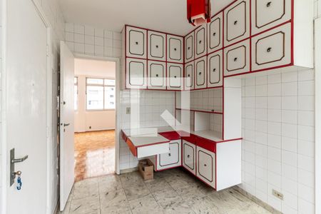 Apartamento à venda com 99m², 3 quartos e sem vaga Apartamento à venda com 99m², 3 quartos e sem vagaCozinha