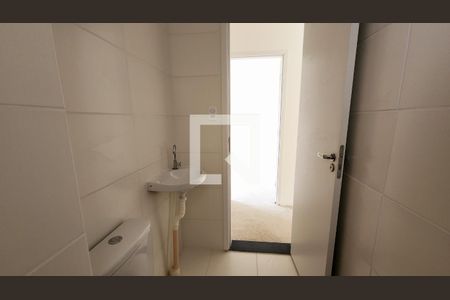 Apartamento à venda com 45m², 2 quartos e 1 vaga Apartamento à venda com 45m², 2 quartos e 1 vagaBanheiro