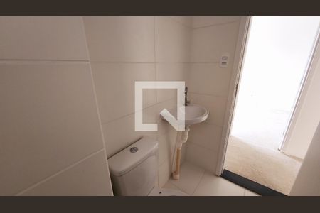 Apartamento à venda com 45m², 2 quartos e 1 vaga Apartamento à venda com 45m², 2 quartos e 1 vagaBanheiro