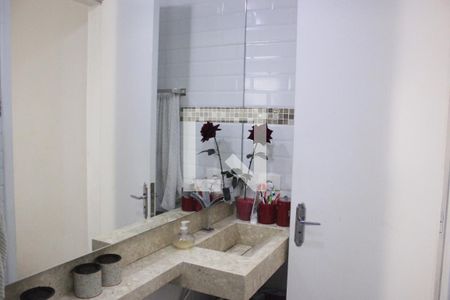 Casa para alugar com 180m², 4 quartos e 1 vagaBanheiro da Suíte