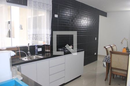 Casa para alugar com 180m², 4 quartos e 1 vagaCozinha