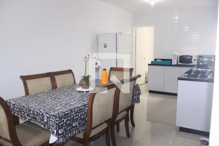 Casa para alugar com 180m², 4 quartos e 1 vagaCozinha