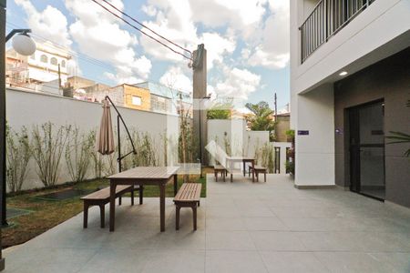 Apartamento à venda com 37m², 2 quartos e sem vagaÁrea comum