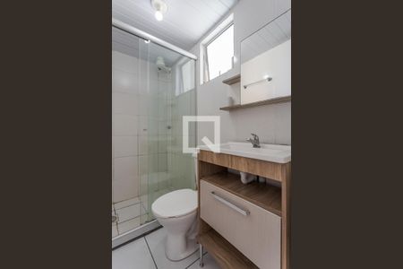 Banheiro de apartamento para alugar com 2 quartos, 42m² em Parque Santa Fé, Porto Alegre