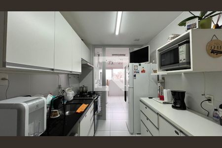 Apartamento para alugar com 121m², 3 quartos e 2 vagas Apartamento para alugar com 121m², 3 quartos e 2 vagasCozinha