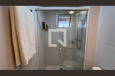 Apartamento para alugar com 121m², 3 quartos e 2 vagas Apartamento para alugar com 121m², 3 quartos e 2 vagasBanheiro da Suíte 1