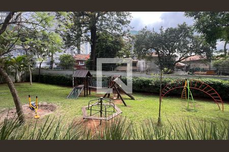 Apartamento para alugar com 121m², 3 quartos e 2 vagas Apartamento para alugar com 121m², 3 quartos e 2 vagasPlayground