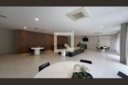 Apartamento para alugar com 121m², 3 quartos e 2 vagas Apartamento para alugar com 121m², 3 quartos e 2 vagasÁrea comum - Salão de festas