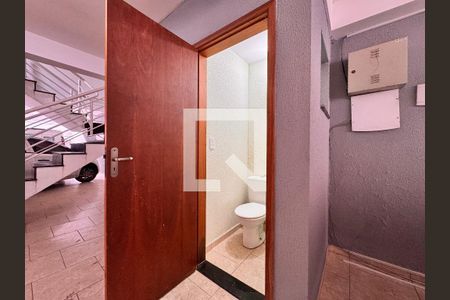 Apartamento para alugar com 50m², 2 quartos e 1 vagaBanheiro externo