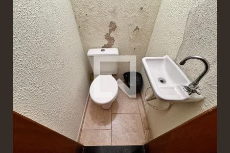 Apartamento para alugar com 50m², 2 quartos e 1 vagaBanheiro externo