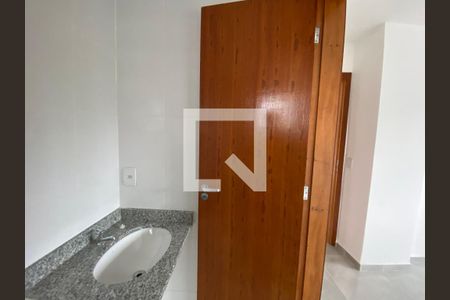 Apartamento à venda com 60m², 2 quartos e 1 vaga Apartamento à venda com 60m², 2 quartos e 1 vagaBanheiro do Quarto 2