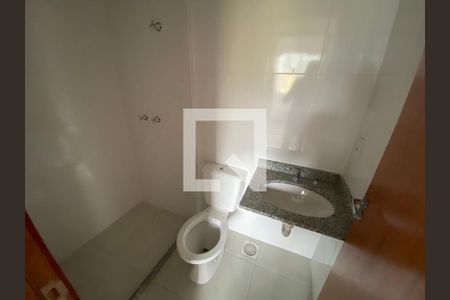 Apartamento à venda com 60m², 2 quartos e 1 vaga Apartamento à venda com 60m², 2 quartos e 1 vagaBanheiro Social