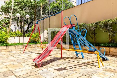 Apartamento à venda com 110m², 3 quartos e 2 vagasÁrea comum - Playground