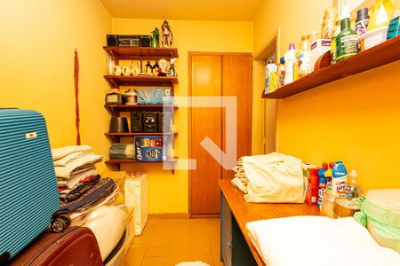 Apartamento à venda com 110m², 3 quartos e 2 vagasQuarto de Serviço