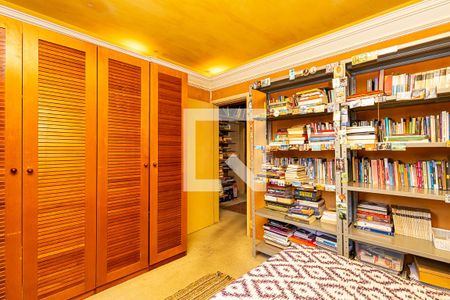 Apartamento à venda com 110m², 3 quartos e 2 vagasQuarto 2