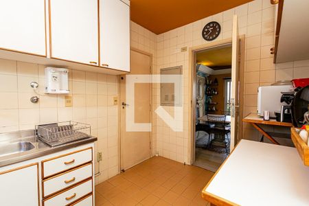 Apartamento à venda com 110m², 3 quartos e 2 vagasCozinha