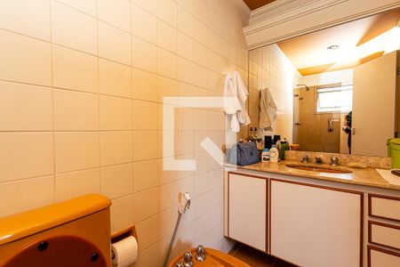 Apartamento à venda com 110m², 3 quartos e 2 vagasBanheiro da Suíte 1