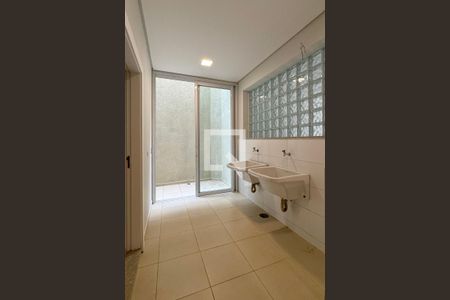 Casa de condomínio à venda com 525m², 4 quartos e 3 vagasÁrea de Serviço