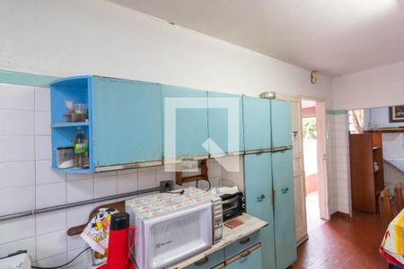 Casa à venda com 150m², 4 quartos e 1 vaga Casa à venda com 150m², 4 quartos e 1 vagaCozinha - Armários