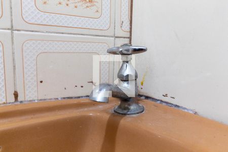 Casa à venda com 150m², 4 quartos e 1 vaga Casa à venda com 150m², 4 quartos e 1 vagaBanheiro - torneira