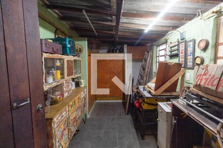 Casa à venda com 150m², 4 quartos e 1 vaga Casa à venda com 150m², 4 quartos e 1 vagaQuarto de Serviço