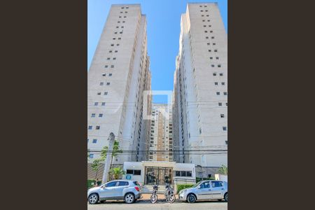 Apartamento à venda com 56m², 2 quartos e 1 vagaFachada