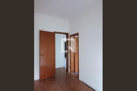 Apartamento à venda com 213m², 3 quartos e 4 vagas Apartamento à venda com 213m², 3 quartos e 4 vagasSuíte 3