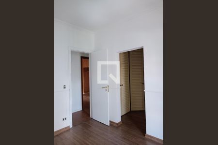 Apartamento à venda com 213m², 3 quartos e 4 vagas Apartamento à venda com 213m², 3 quartos e 4 vagasSuíte 2