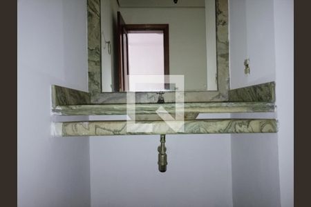 Apartamento à venda com 213m², 3 quartos e 4 vagas Apartamento à venda com 213m², 3 quartos e 4 vagasSuíte 3