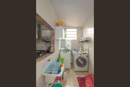 Casa à venda com 160m², 4 quartos e sem vagaLavanderia